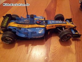 RENAULT F1 R25 1/14